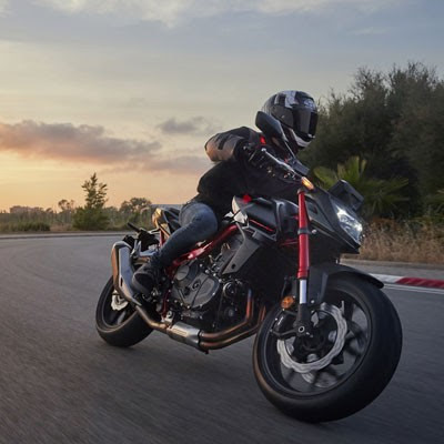 Honda Hornet, le retour d'une Légende !